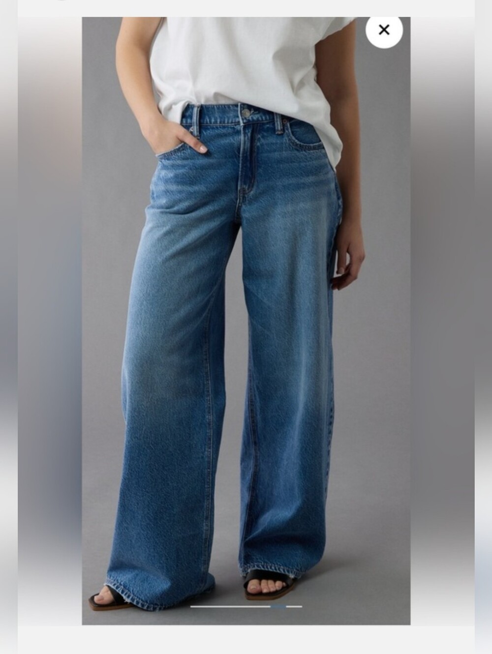 American Eagle Strigid Dreamy Drape Ultra Low Rise Wide Leg Jeans Size 16 - Picture 1 of 7
